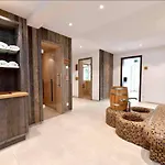 Landgasthof & Zur Rose Berg 3*