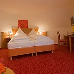 Hotel Landgasthof & Zur Rose Berg Ehingen (Alb-Donau)
