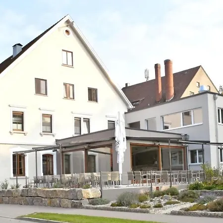 Hotel Landgasthof & Zur Rose Berg 3*