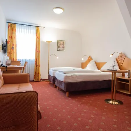 Landgasthof & Zur Rose Berg Hotel Ehingen (Alb-Donau)