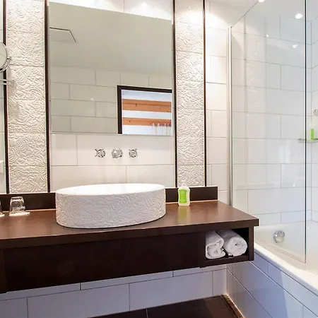 Hotel Landgasthof & Zur Rose Berg 3*