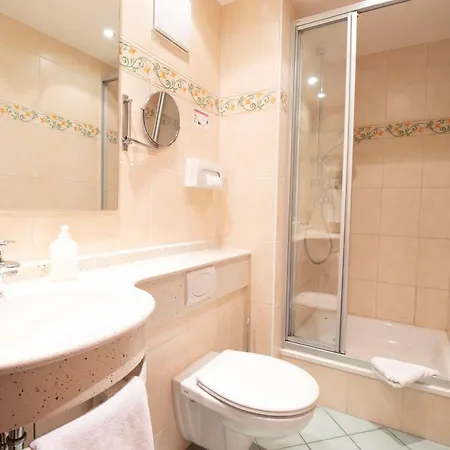 Land-gut-hotel Landgasthof Zur Rose Hotel Ehingen (Donau)