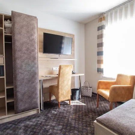Landgasthof & Zur Rose Berg 3* Ehingen (Alb-Donau)