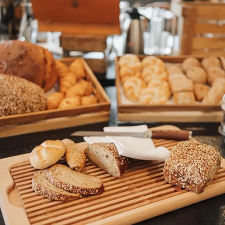 Landgasthof & Zur Rose Berg Hotel Ehingen (Alb-Donau)