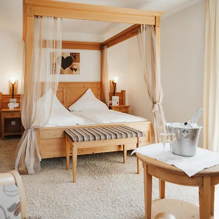 Landgasthof & Zur Rose Berg 3* Ehingen (Alb-Donau)