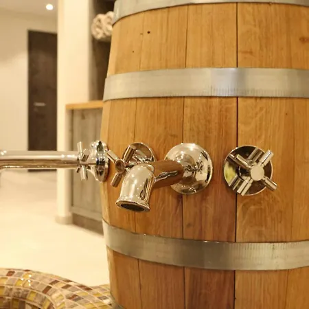 ホテル Landgasthof & Zur Rose Berg エーインゲン