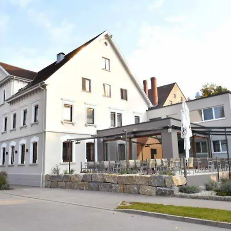 Landgasthof & Zur Rose Berg