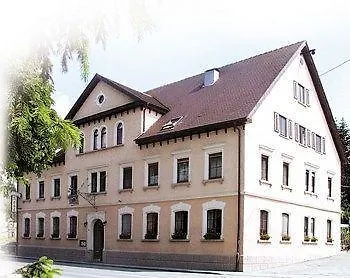 Landgasthof & Zur Rose Berg