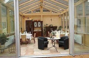 Ξενοδοχείο Landgasthof & Zur Rose Berg 3*