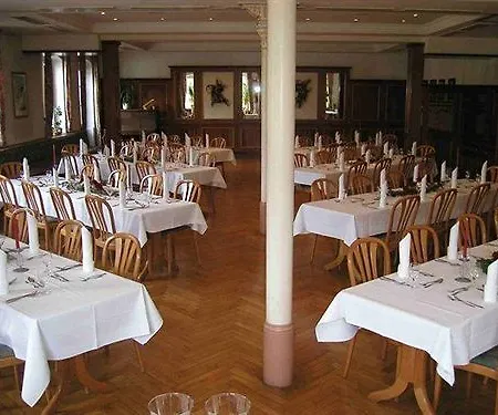 Landgasthof & Zur Rose Berg ホテル エーインゲン